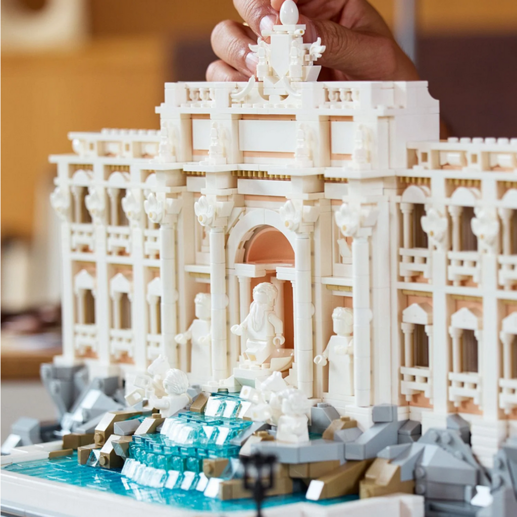 LEGO TREVI FOUNTAIN