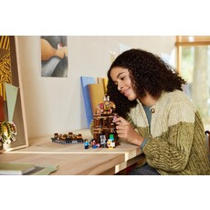 LEGO WOODLAND MANSION FIGHTING RING