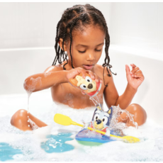 BLUEY BLUEY PADDLING CANOE