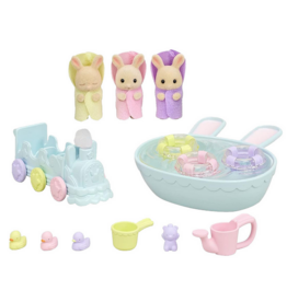 CALICO CRITTERS TRIPLETS BABY BATHTIME SET CALICO CRITTERS*