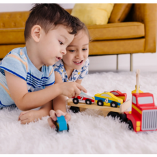 MELISSA AND DOUG MAGNETIC CAR LOADER