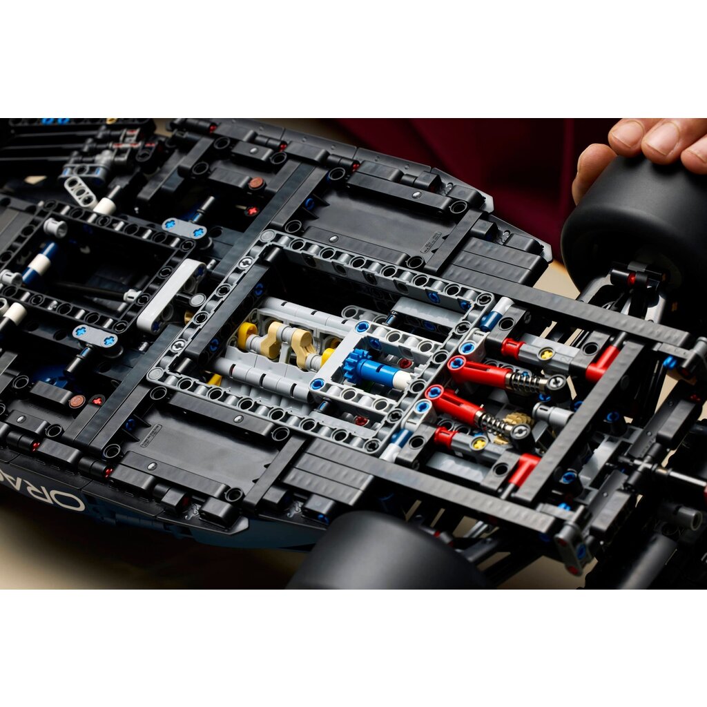 LEGO ORACLE RED BULL RACING RB20 F1 CAR
