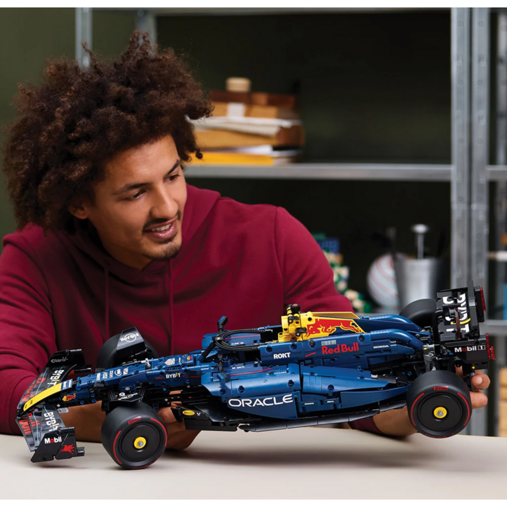 LEGO ORACLE RED BULL RACING RB20 F1 CAR