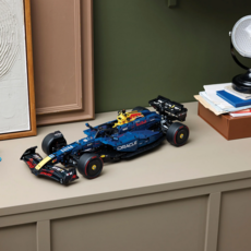 LEGO ORACLE RED BULL RACING RB20 F1 CAR
