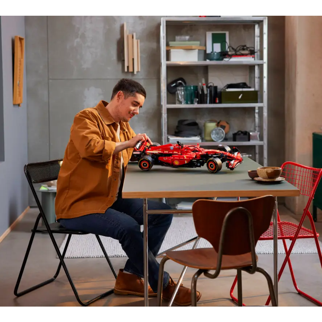 LEGO FERRARI SF-24 F1 CAR