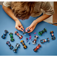 LEGO F1 COLLECTIBLE RACE CARS & MINI FIGURE