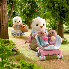 CALICO CRITTERS SEA OTTER FAMILY CALICO CRITTER