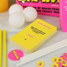 GIFT REPUBLIC BRAINS VS BRAWN PARTY GAME