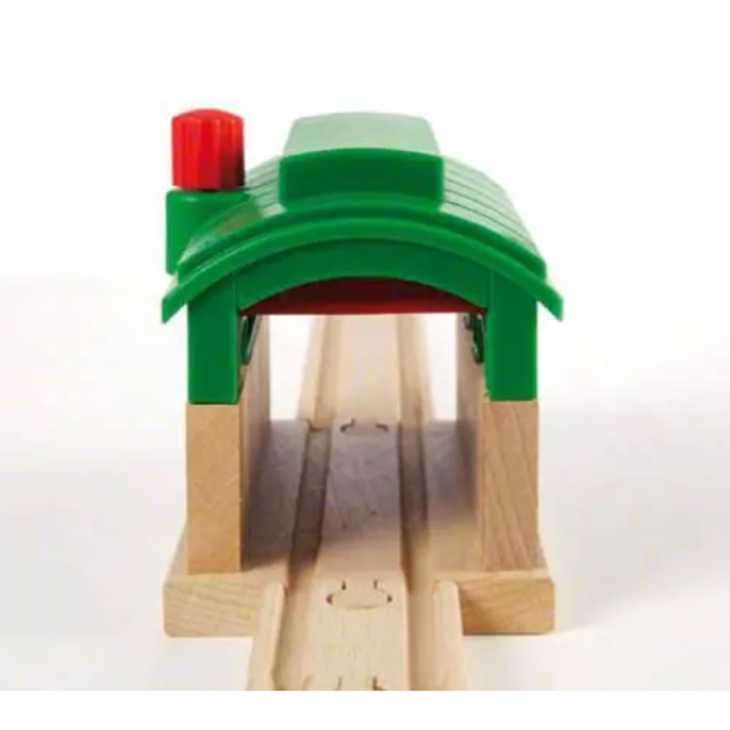 RAVENSBURGER USA BRIO TRAIN GARAGE