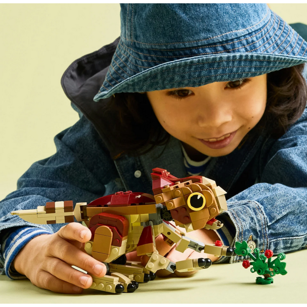 LEGO BABY DINOSAUR DOLORES: AQUILOPS
