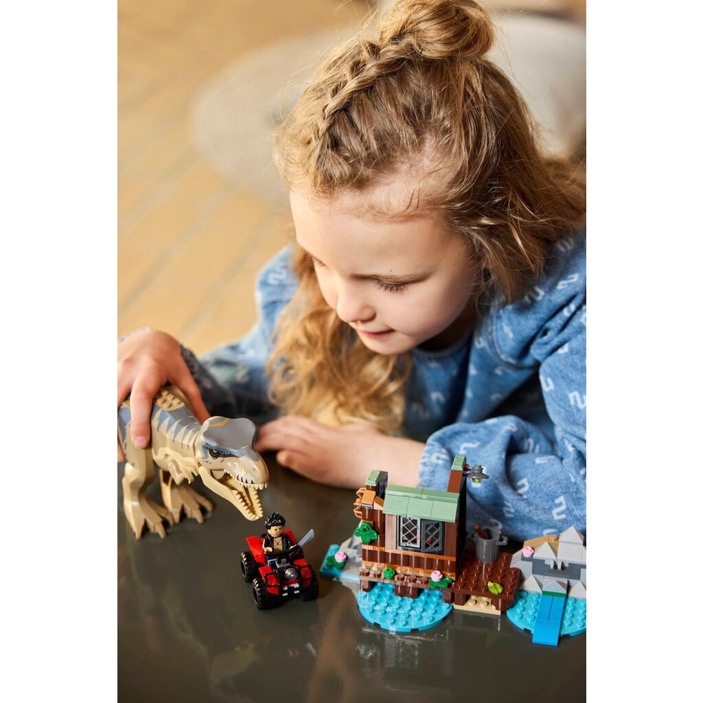 LEGO T. REX RIVER ESCAPE