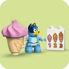 LEGO ICE CREAM TRIP WITH BLUEY