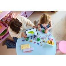 LEGO SWEET TREAT MOUNTAIN & KITTY GARDEN