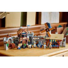 LEGO MEDIEVAL HORSE KNIGHT CASTLE