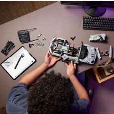 LEGO LAMBORGHINI REVUELTO SUPER SPORTS CAR