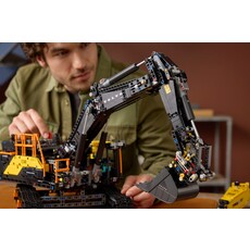 LEGO VOLVO EC500 HYBRID EXCAVATOR