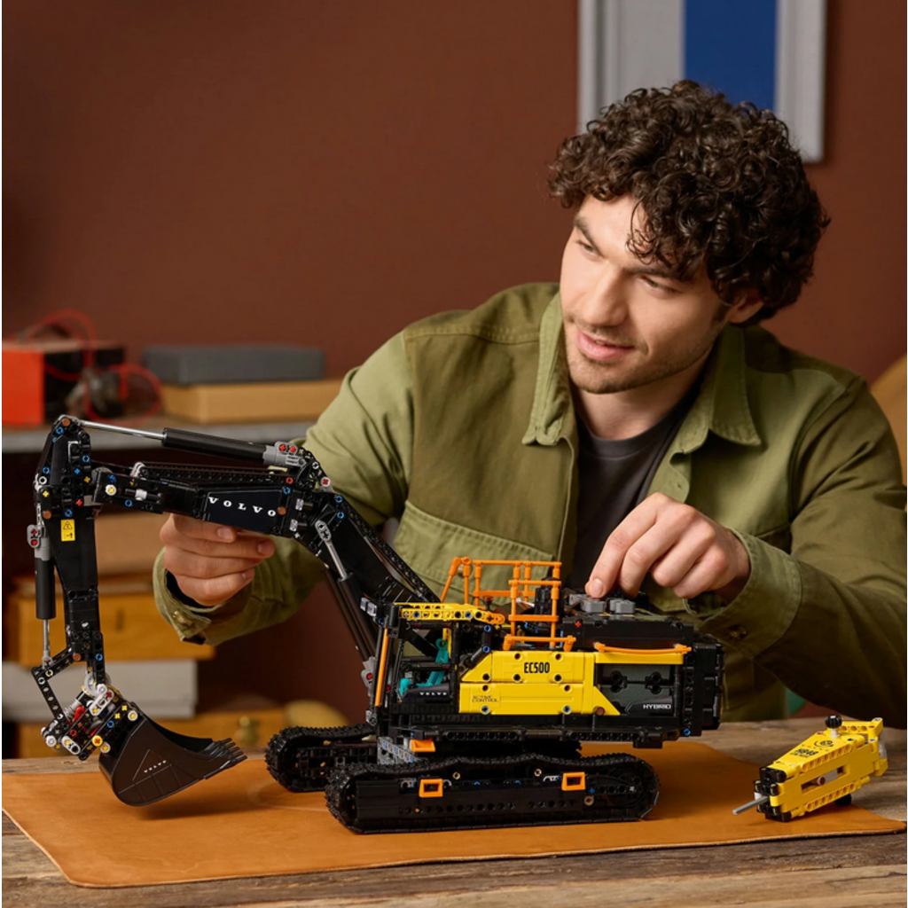 LEGO VOLVO EC500 HYBRID EXCAVATOR