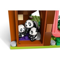 LEGO PANDA SANCTUARY ANIMAL CARE