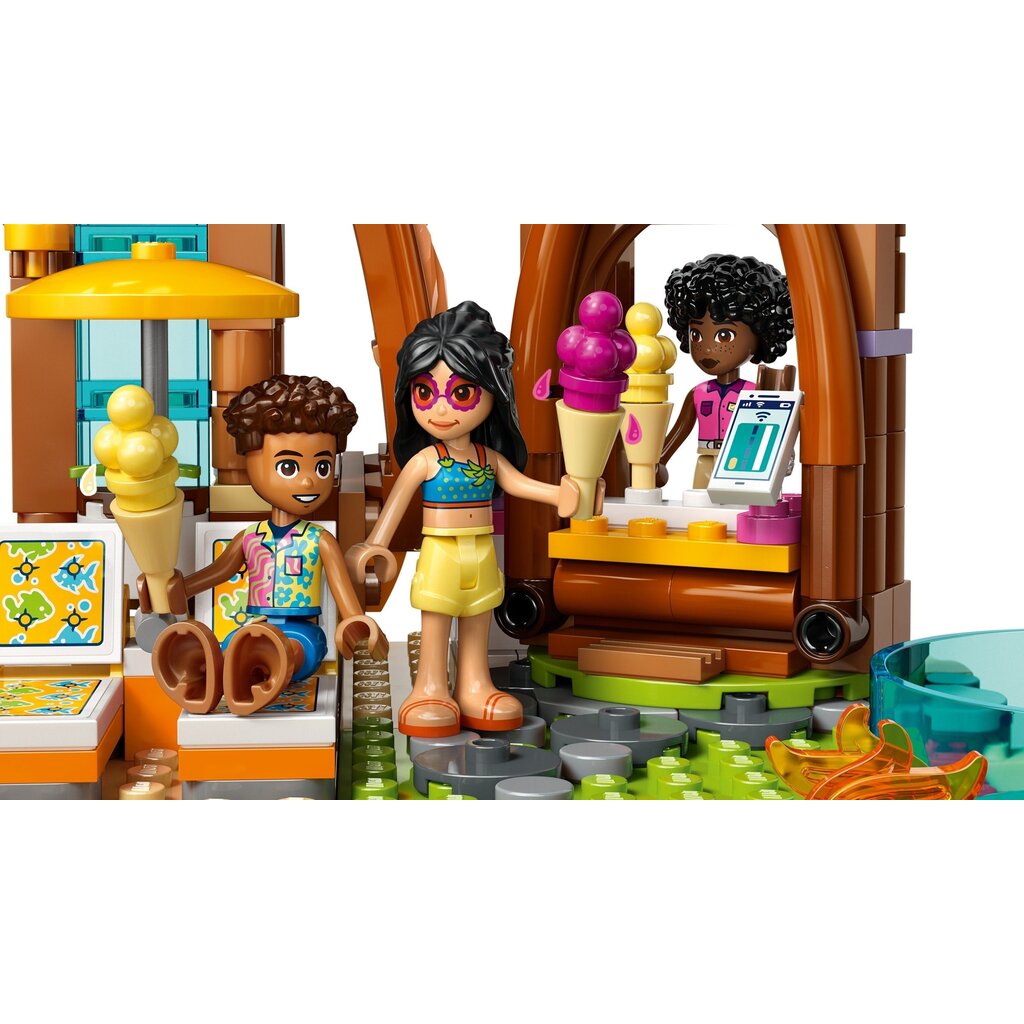 LEGO FAMILY VACATION BEACH RESORT
