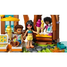 LEGO FAMILY VACATION BEACH RESORT