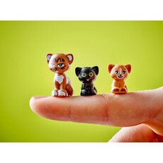 LEGO CAT BIRTHDAY PARTY & TREE HOUSE