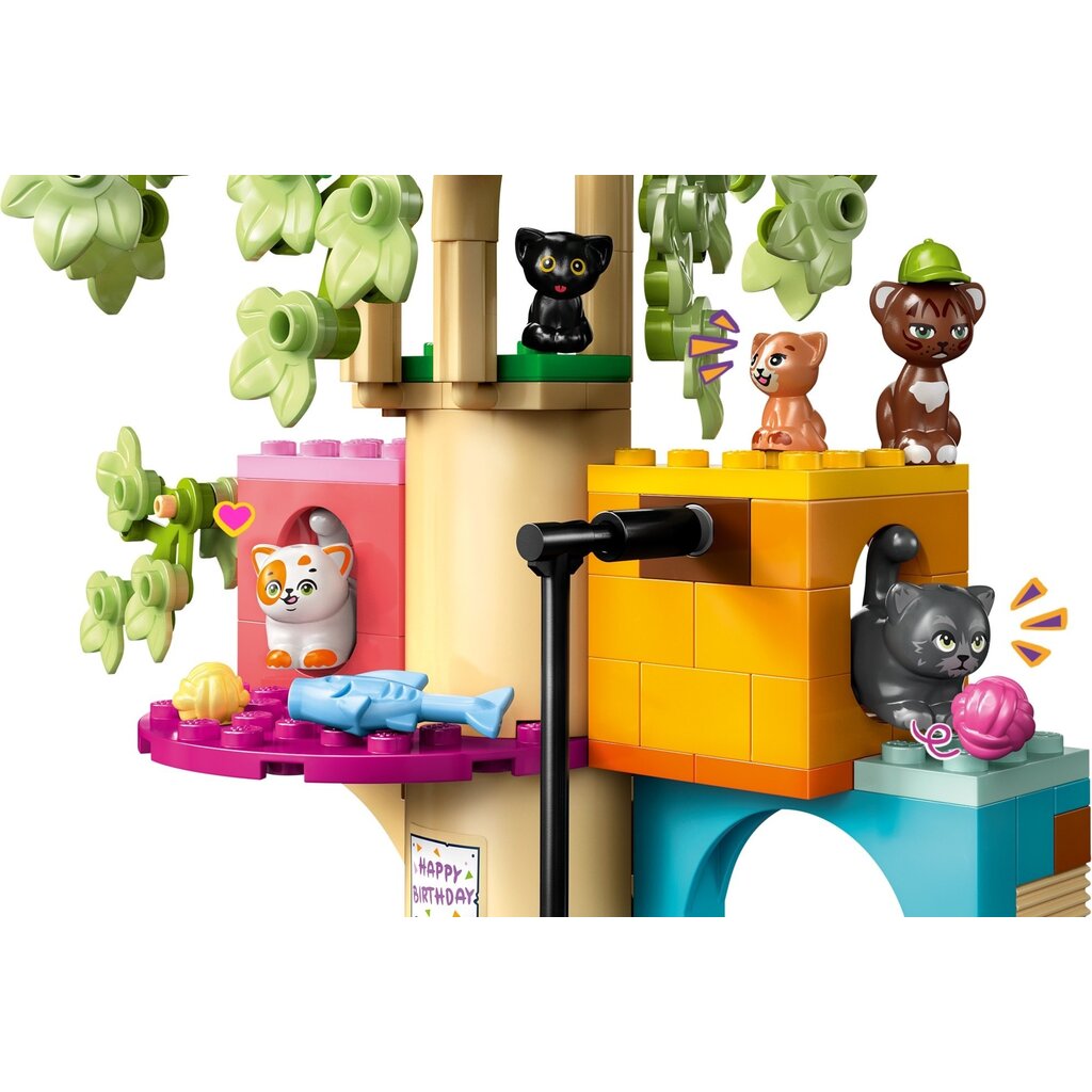 LEGO CAT BIRTHDAY PARTY & TREE HOUSE