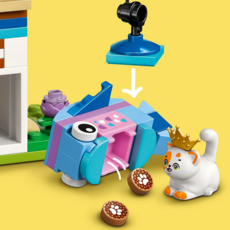 LEGO CAT BIRTHDAY PARTY & TREE HOUSE