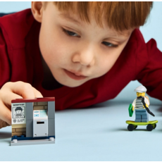 LEGO POLICE MOTORCYCLE CHASE