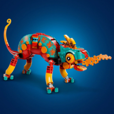 LEGO MATEO'S FIRE CHAMELEON
