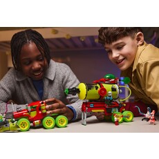 LEGO MATEO'S SPRAY PAINT TRUCK