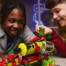 LEGO MATEO'S SPRAY PAINT TRUCK