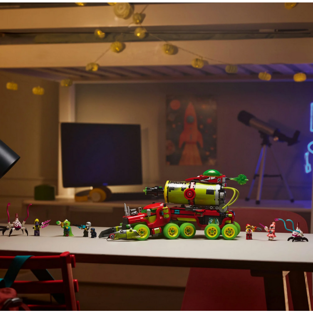 LEGO MATEO'S SPRAY PAINT TRUCK