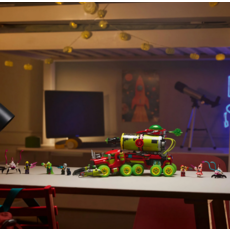 LEGO MATEO'S SPRAY PAINT TRUCK