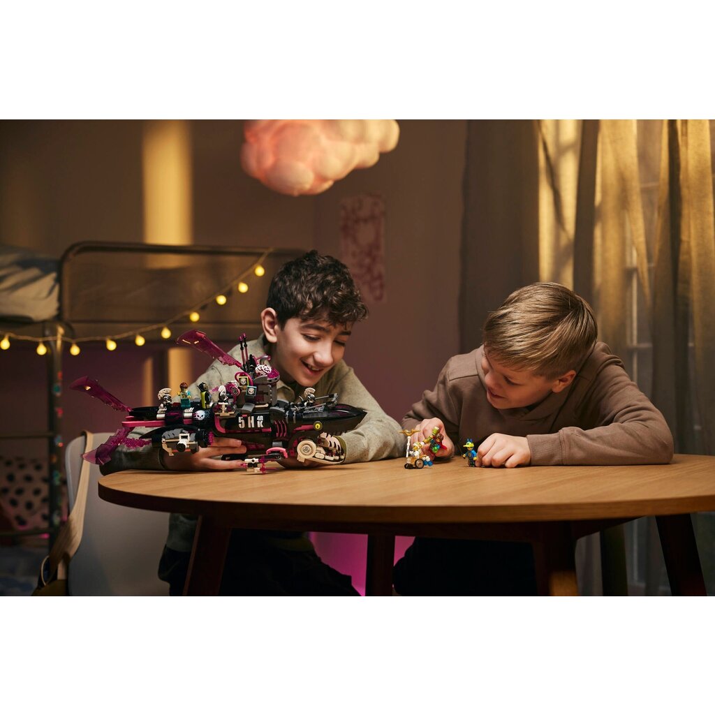 LEGO NIGHTMARE SHARK SUBMARINE