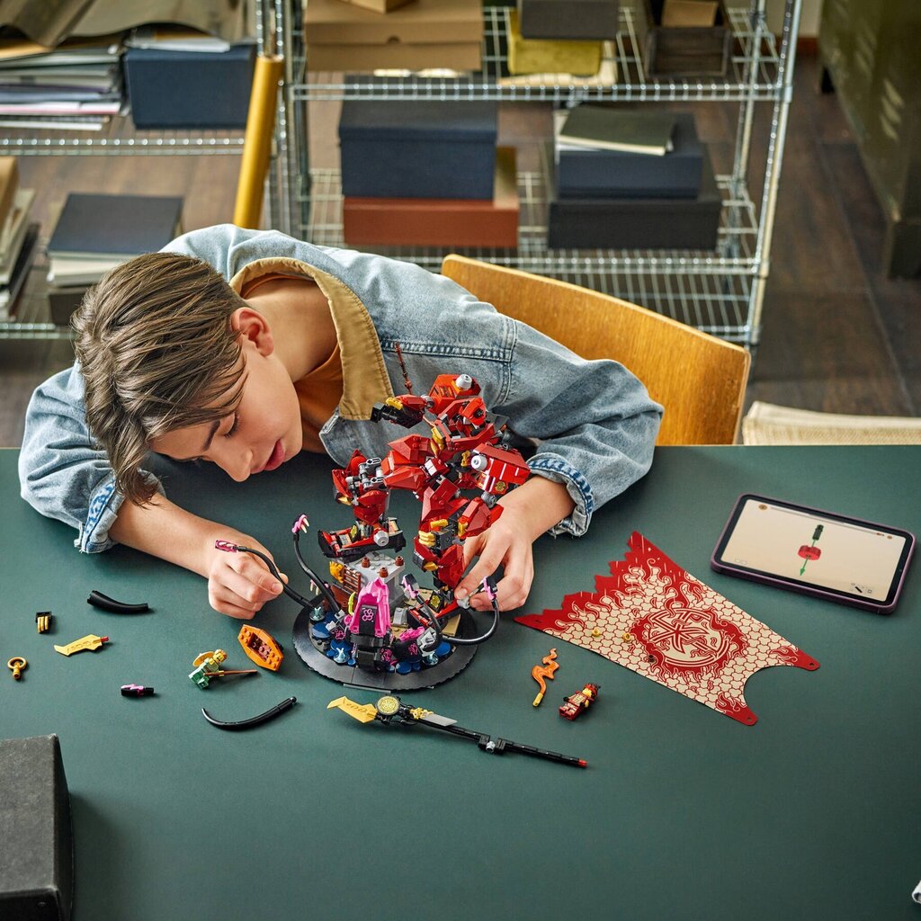 LEGO THE FIRE KNIGHT MECH