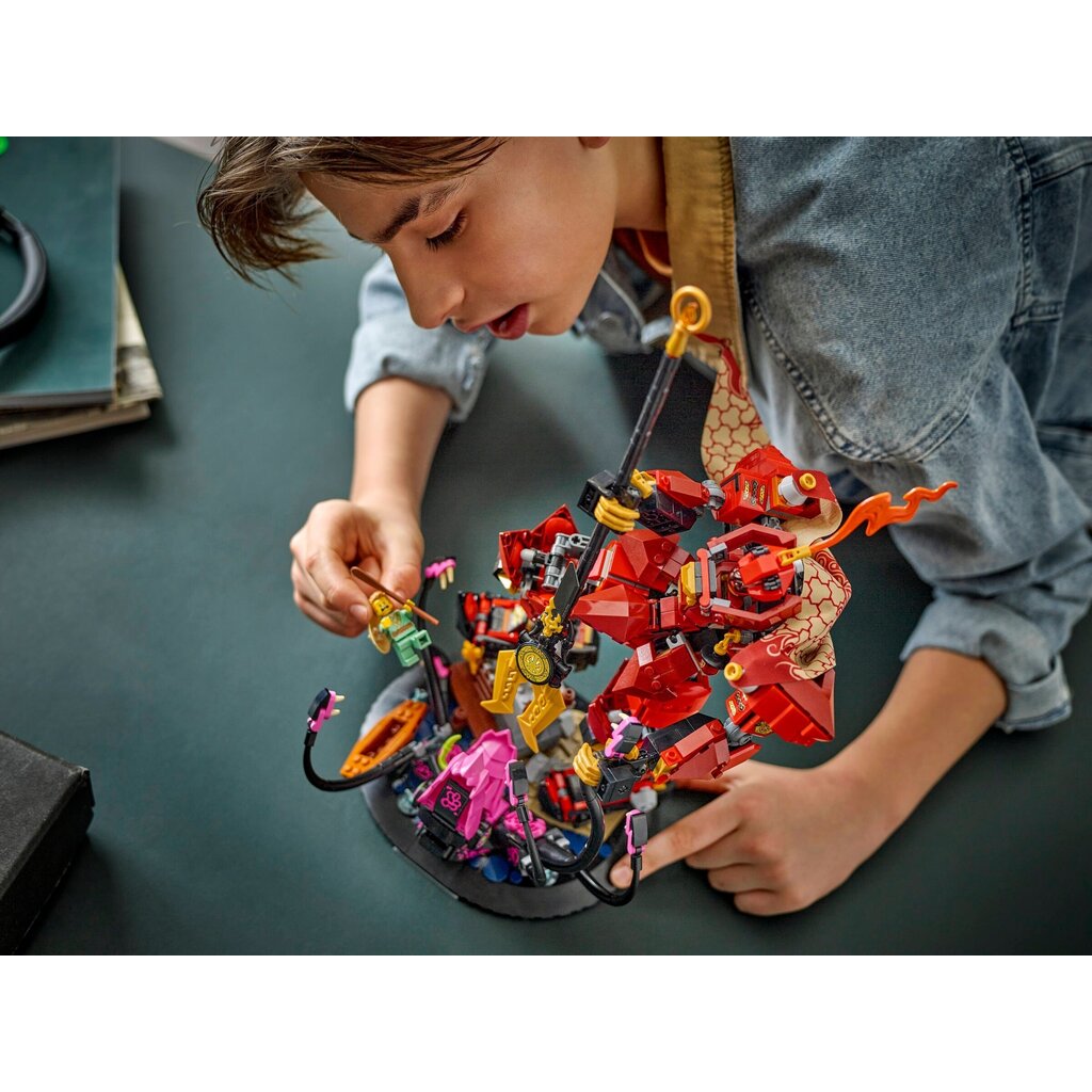 LEGO THE FIRE KNIGHT MECH