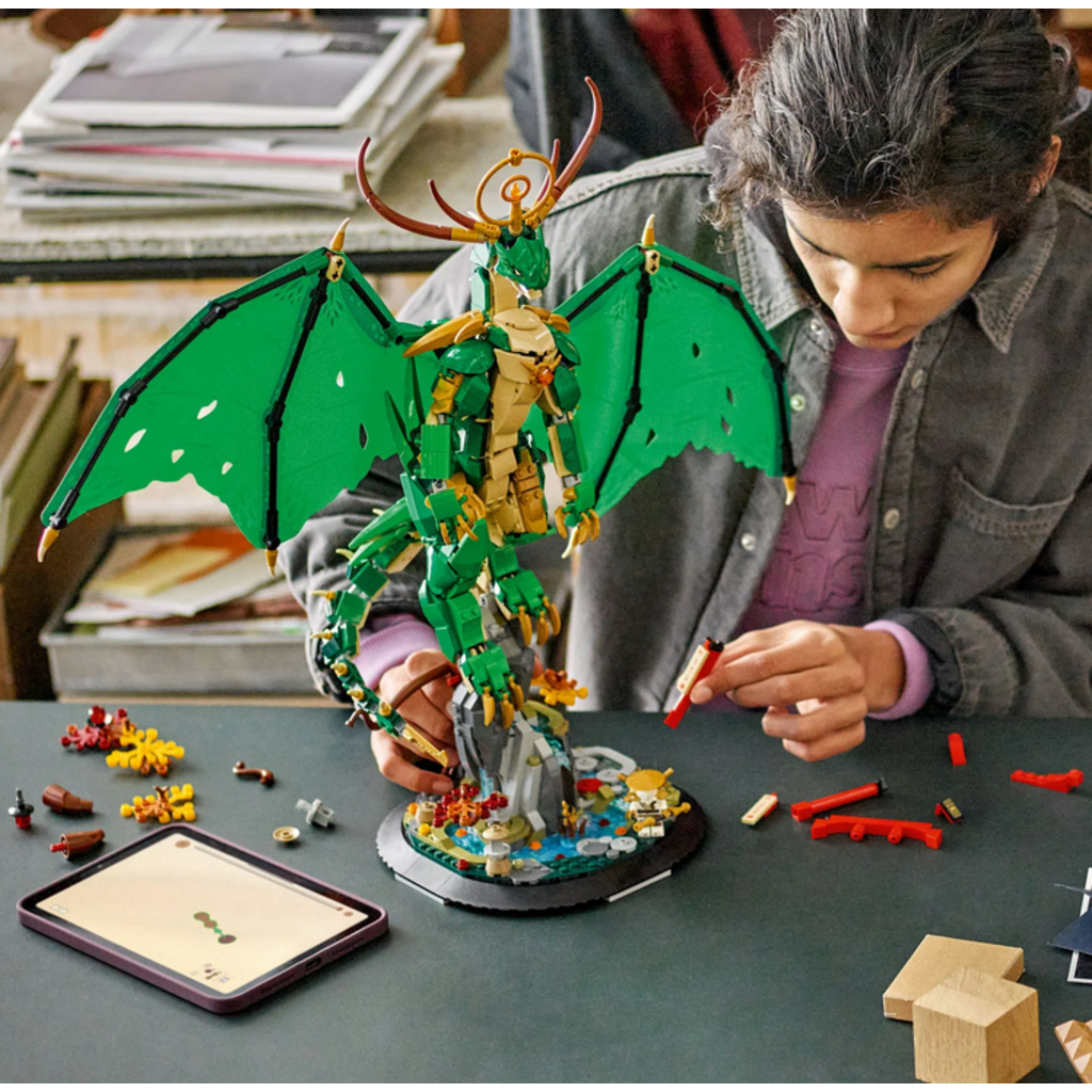 LEGO THE GUARDIAN DRAGON