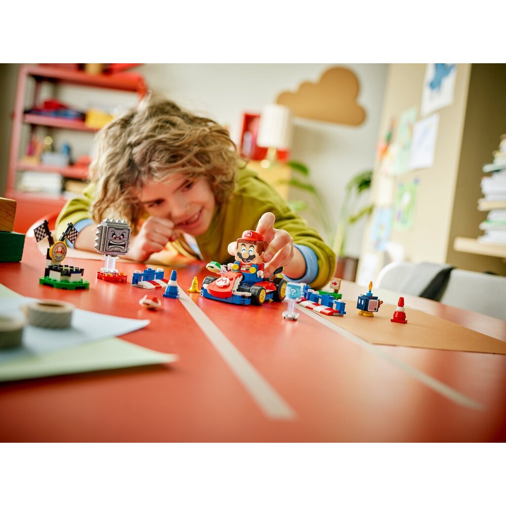 LEGO INTERACTIVE LEGO MARIO & STANDARD KART