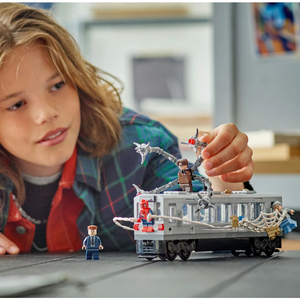 LEGO SPIDER-MAN VS. DOC OCK SUBWAY TRAIN SCENE
