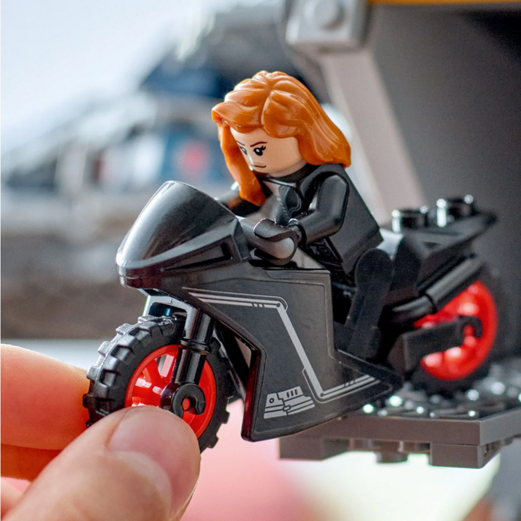 LEGO AVENGERS: AGE OF ULTRON QUINJET