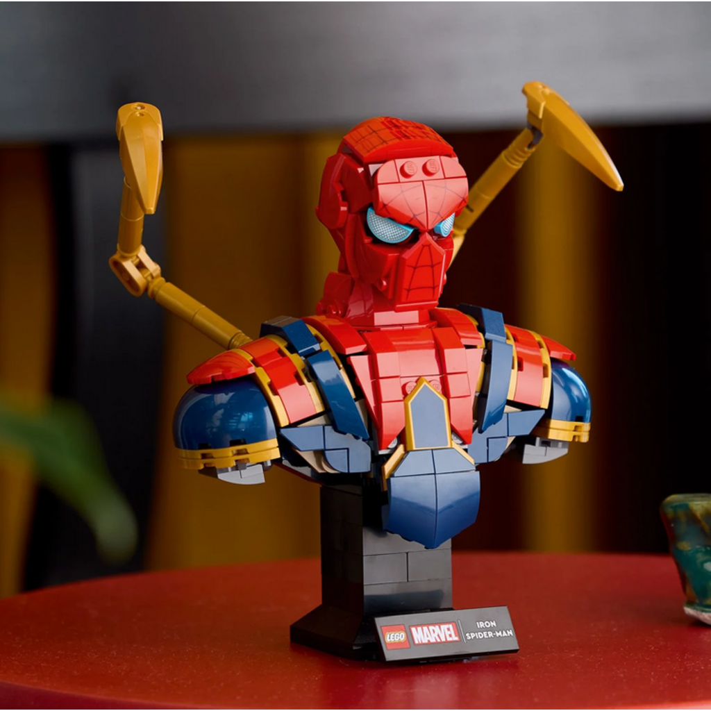 LEGO IRON SPIDER-MAN BUST