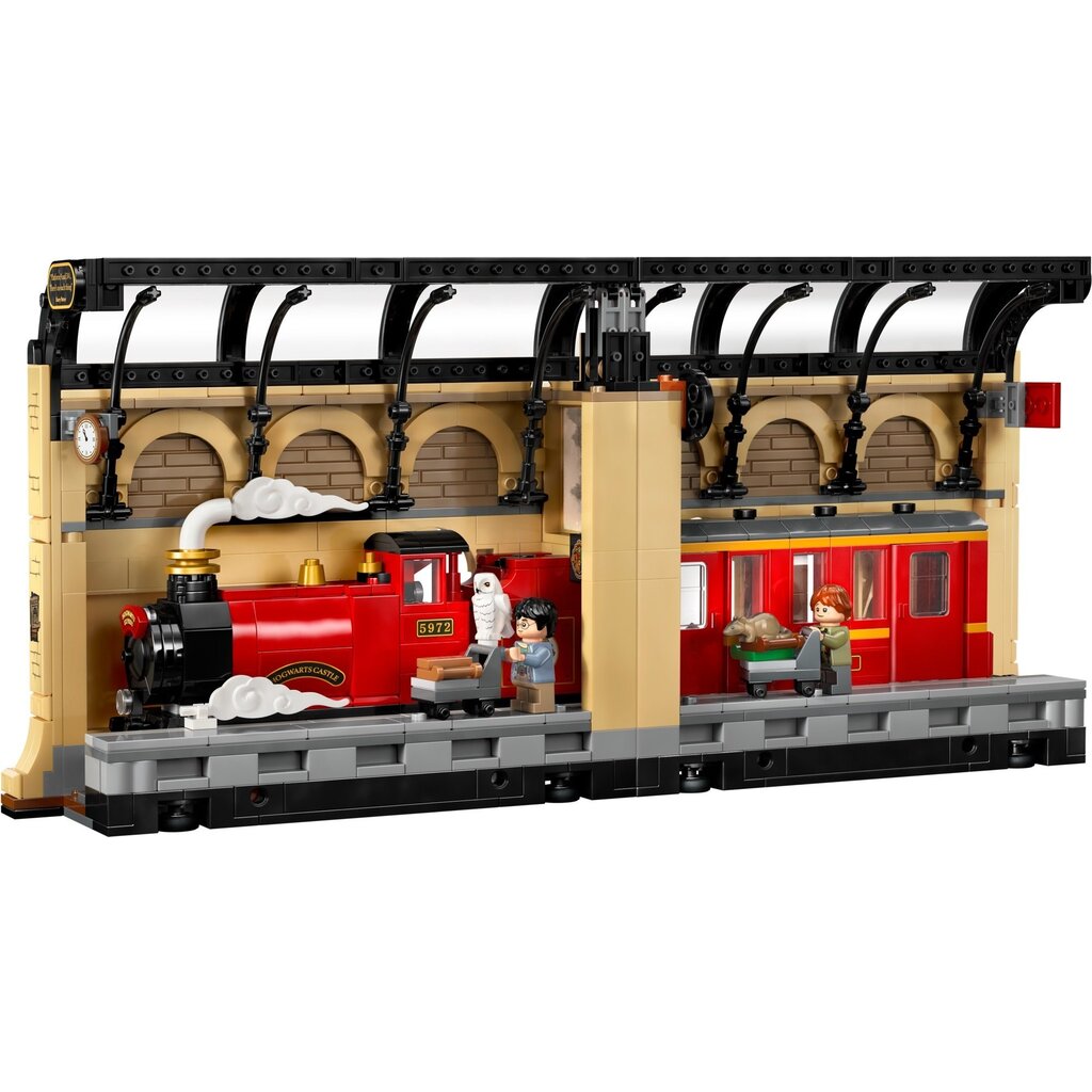 LEGO BOOK NOOK: HOGWARTS EXPRESS