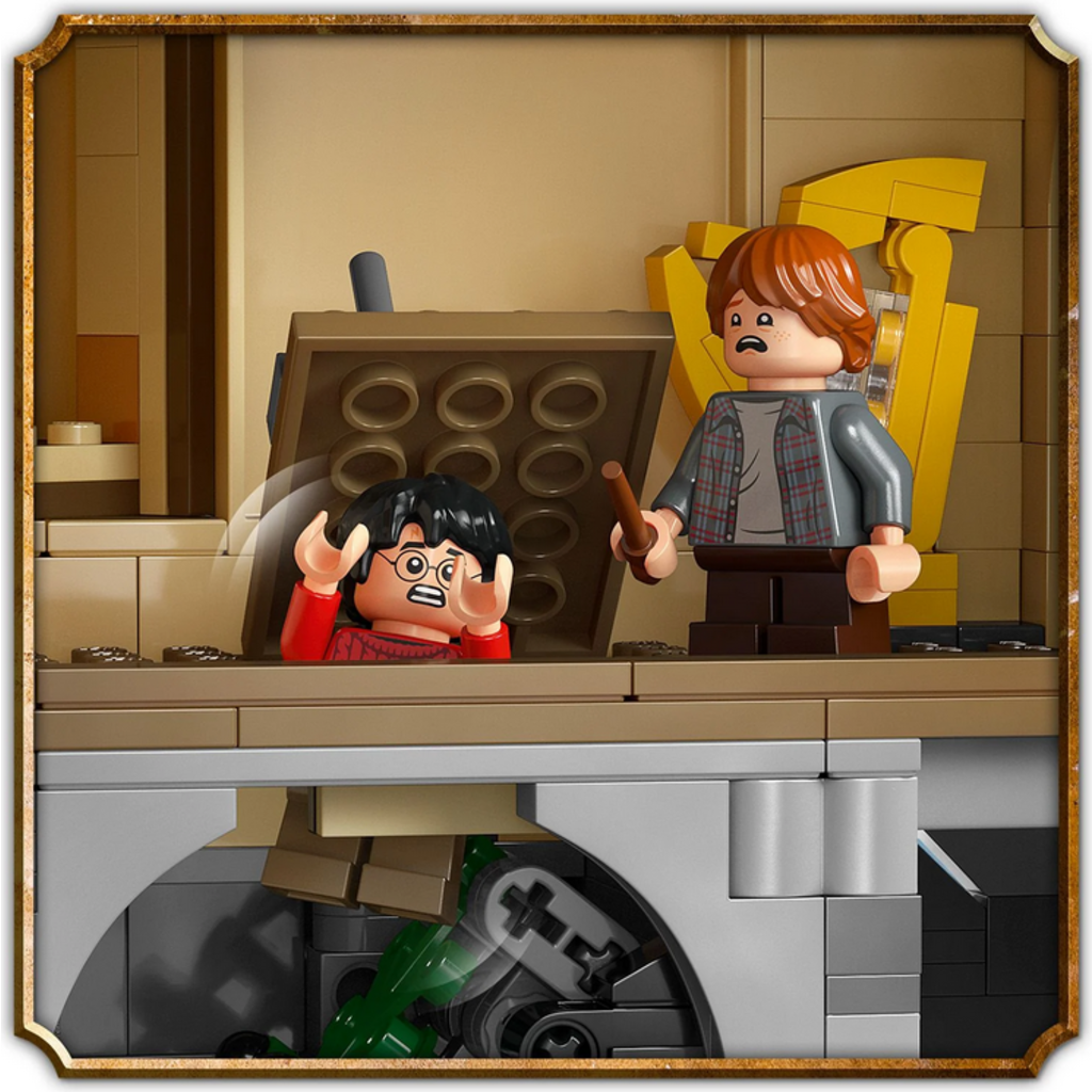 LEGO HOGWARTS CASTLE: THE MAIN TOWER