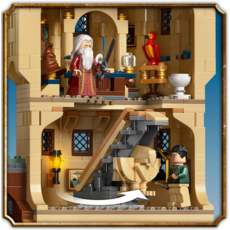 LEGO HOGWARTS CASTLE: THE MAIN TOWER