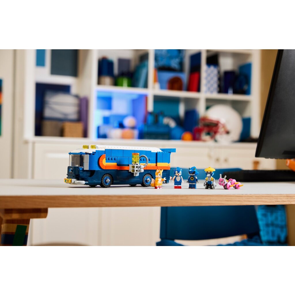 LEGO TEAM SONIC COMMAND TRUCK