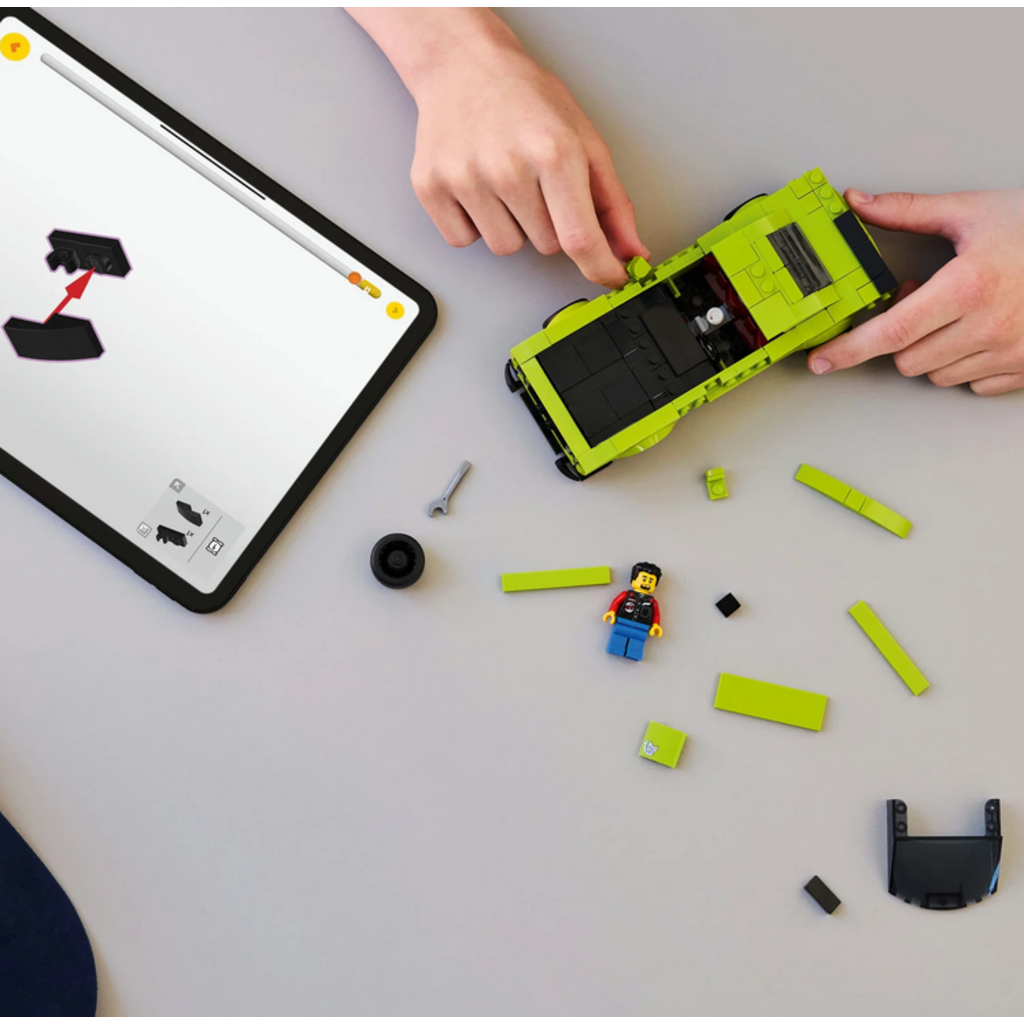 LEGO DODGE CHALLENGER SRT HELLCAT