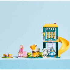 LEGO PLAYGROUND FUN WITH BLUEY AND CHLOE