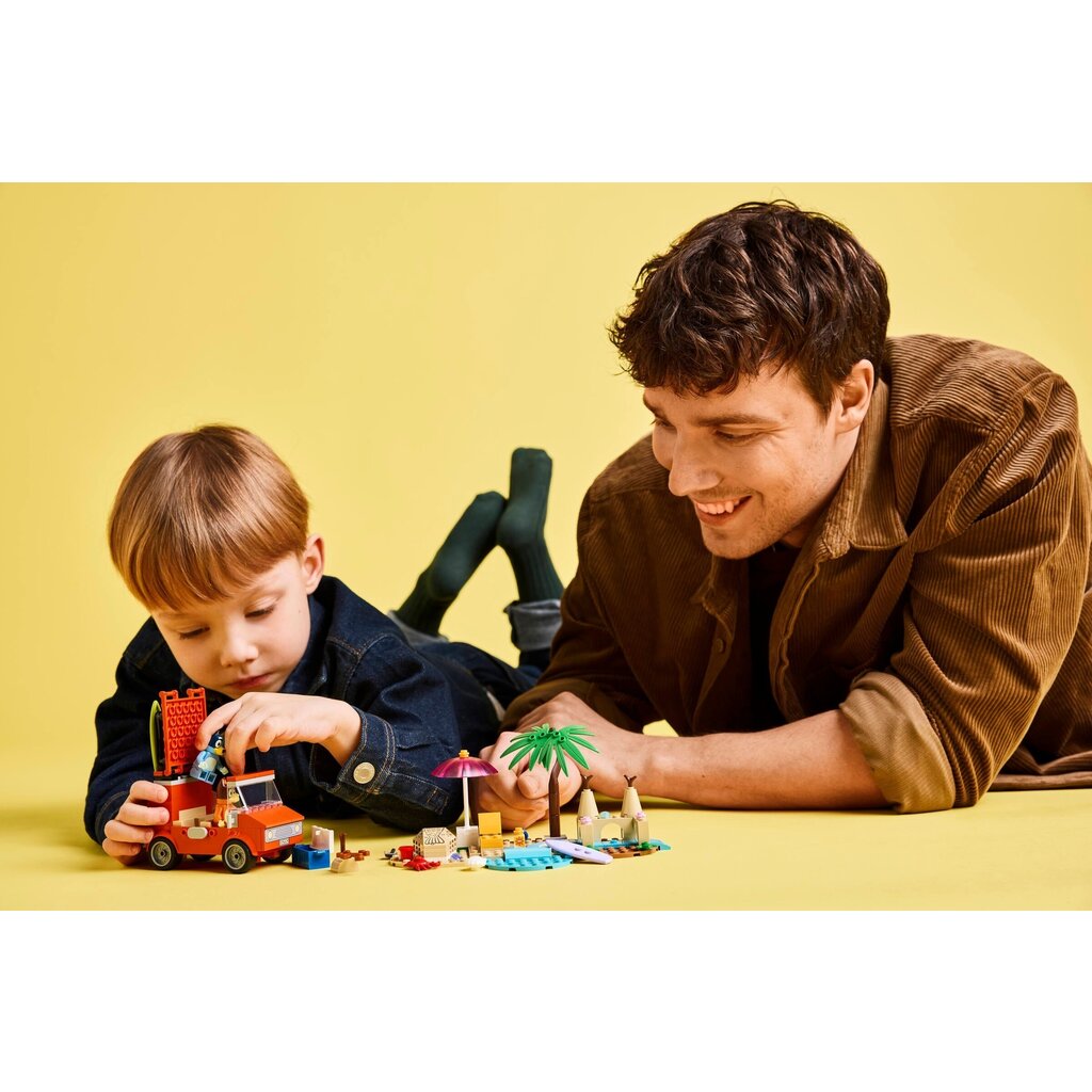 LEGO BLUEY'S BEACH & FAMILY CAR TRIP