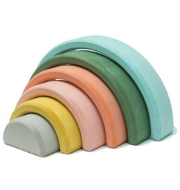 WONDER & WISE RAINBOW NESTING BLOCKS