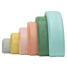 WONDER & WISE RAINBOW NESTING BLOCKS